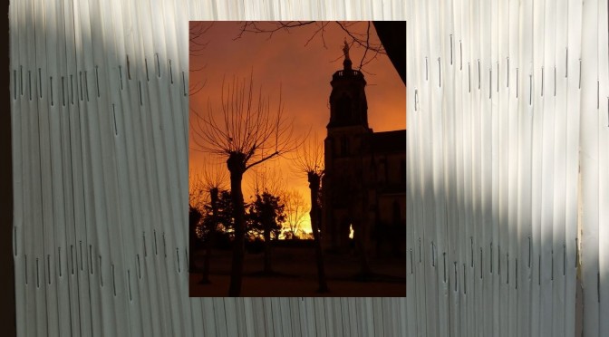 Lever de soleil sur l'église de Maylis