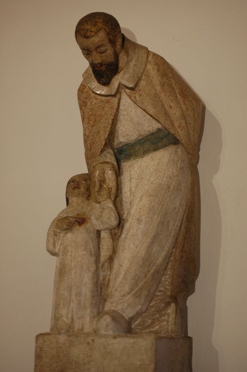 Statue de Saint Joseph réalisée par Henri Charlier.